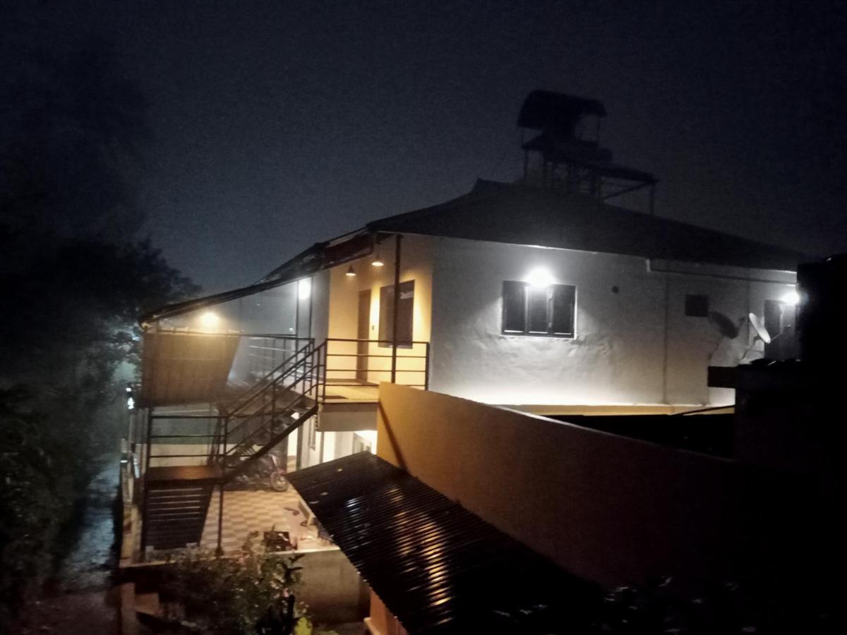 La Casa De Alexa Homestay Idukki Extérieur photo